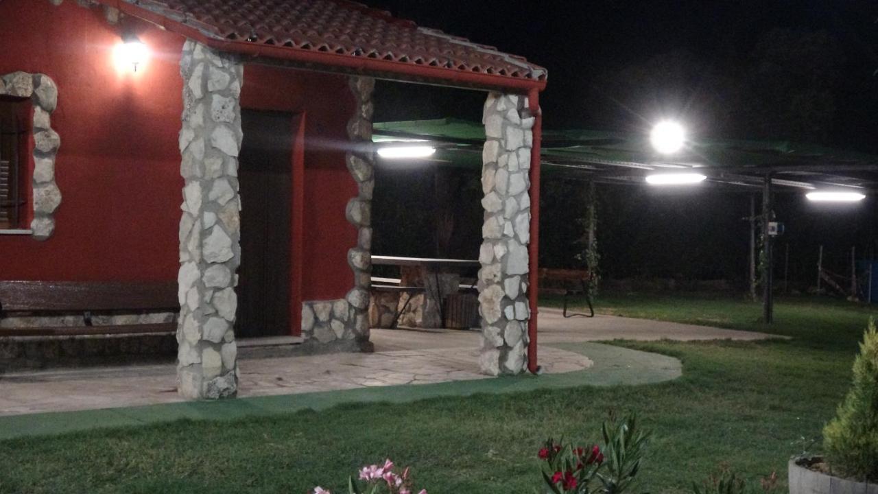 Finca Entrevinedos De Bodegas Marcos Peñafiel Eksteriør bilde
