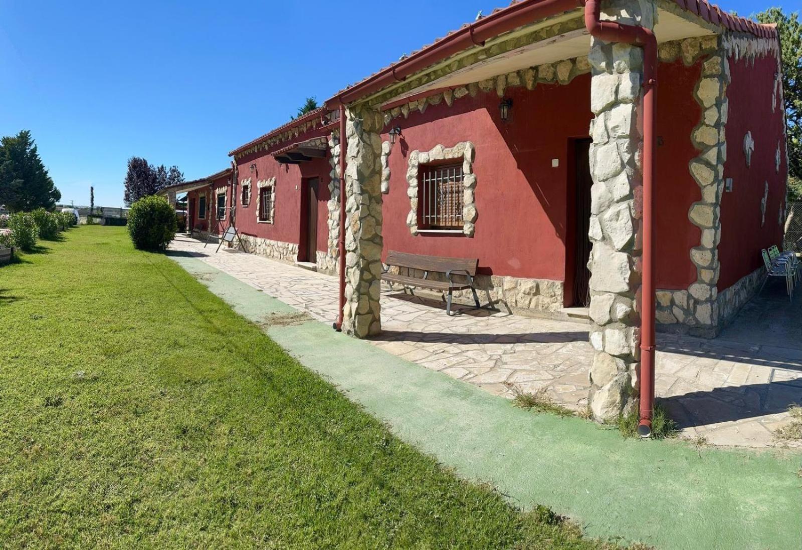Finca Entrevinedos De Bodegas Marcos Peñafiel Eksteriør bilde