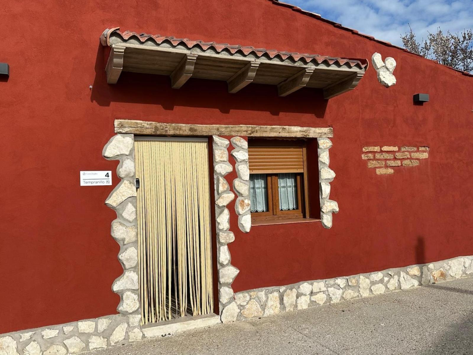 Finca Entrevinedos De Bodegas Marcos Peñafiel Eksteriør bilde